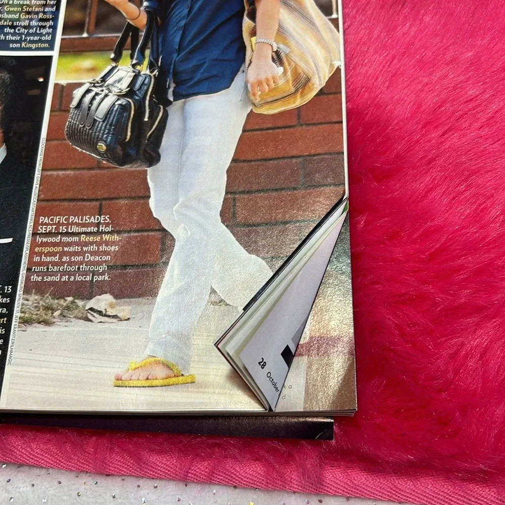People Magazine October 1, 2007 Issue - Picture 3 of 6